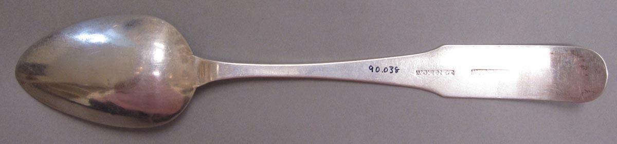 1998.0004.3395 spoon underside