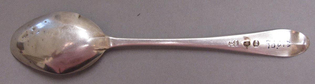 1998.0004.3399.001 spoon underside