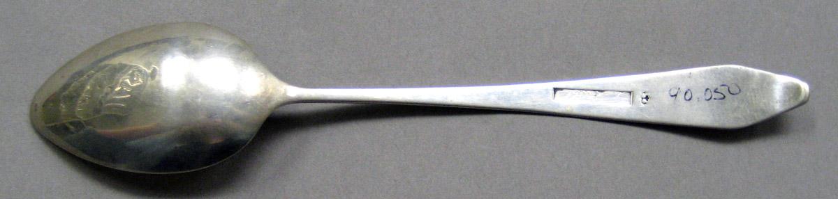 1998.0004.3406.002 Silver spoon underside