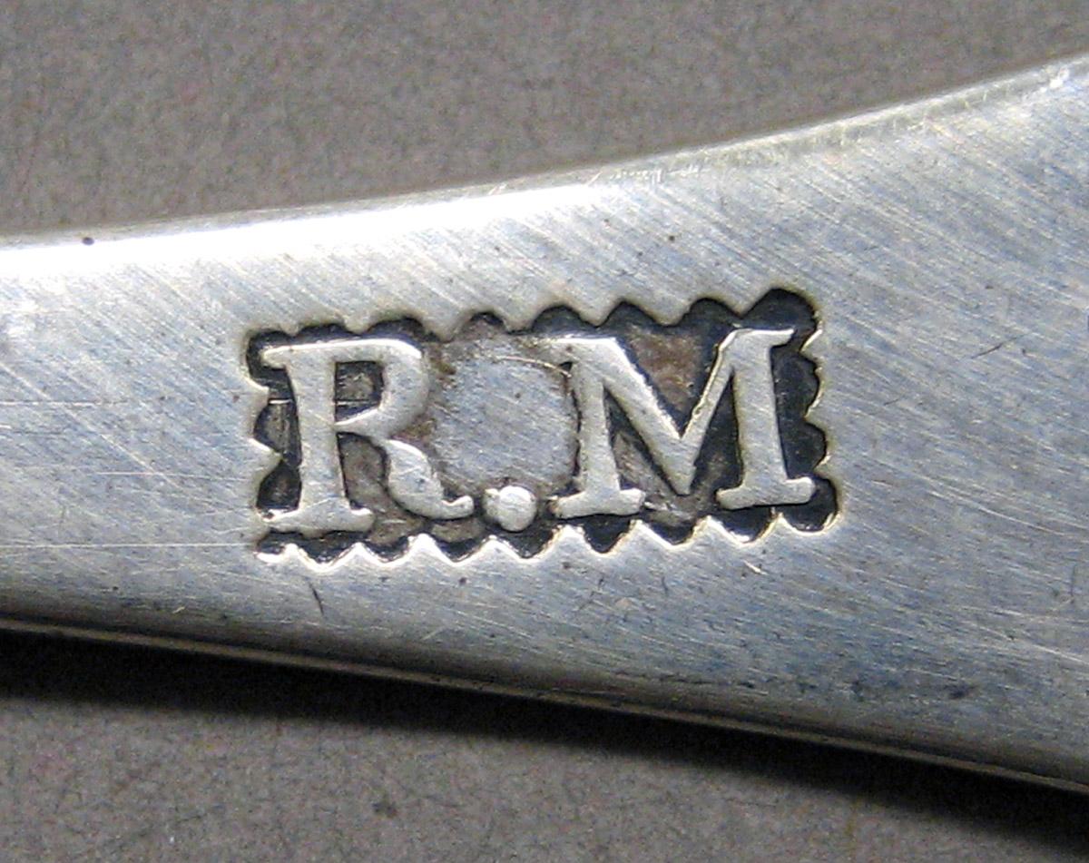 1998.0004.3410 Silver spoon mark