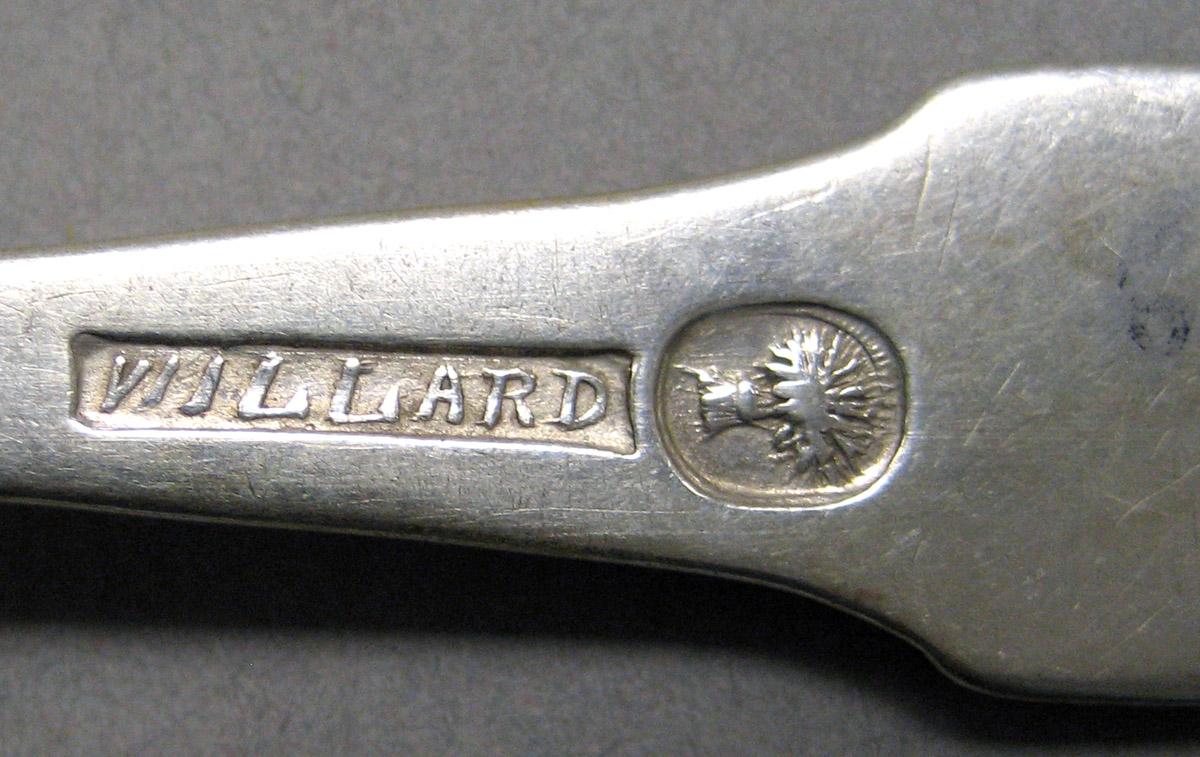 1998.0004.3415.001 Silver spoon mark