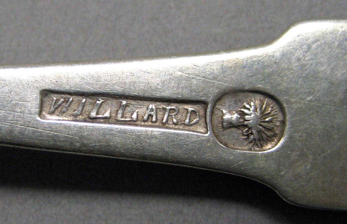 1998.0004.3415.002 Silver spoon mark