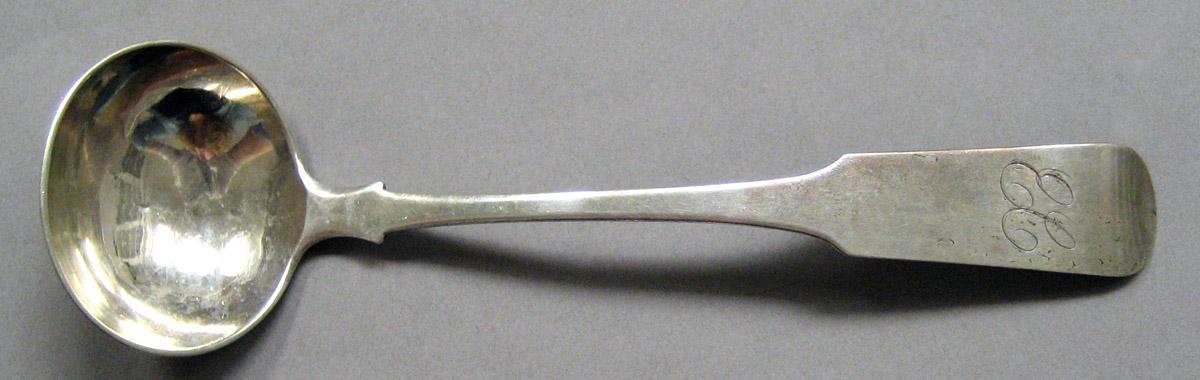 1998.0004.3417 Silver ladle upper surface