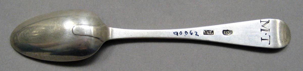 1998.0004.3418 Silver spoon underside