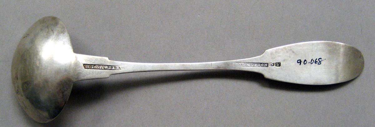 1998.0004.3423 Silver ladle underside