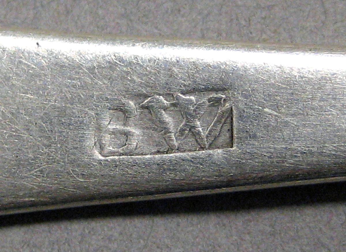 1998.0004.3436 Silver Spoon mark