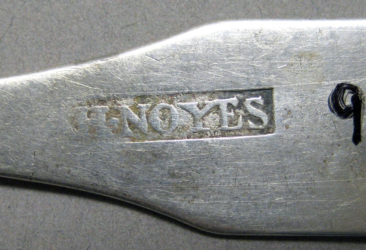 1998.0004.3438 Silver Spoon mark