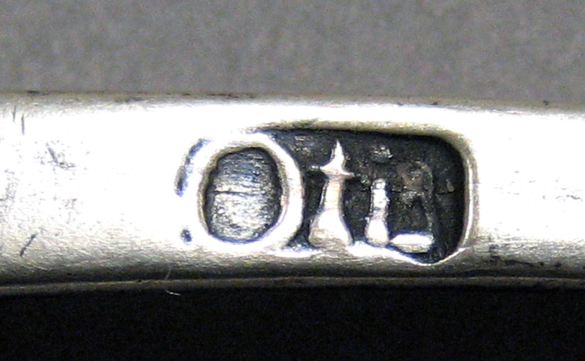 1998.0004.3444 Silver Spoon mark