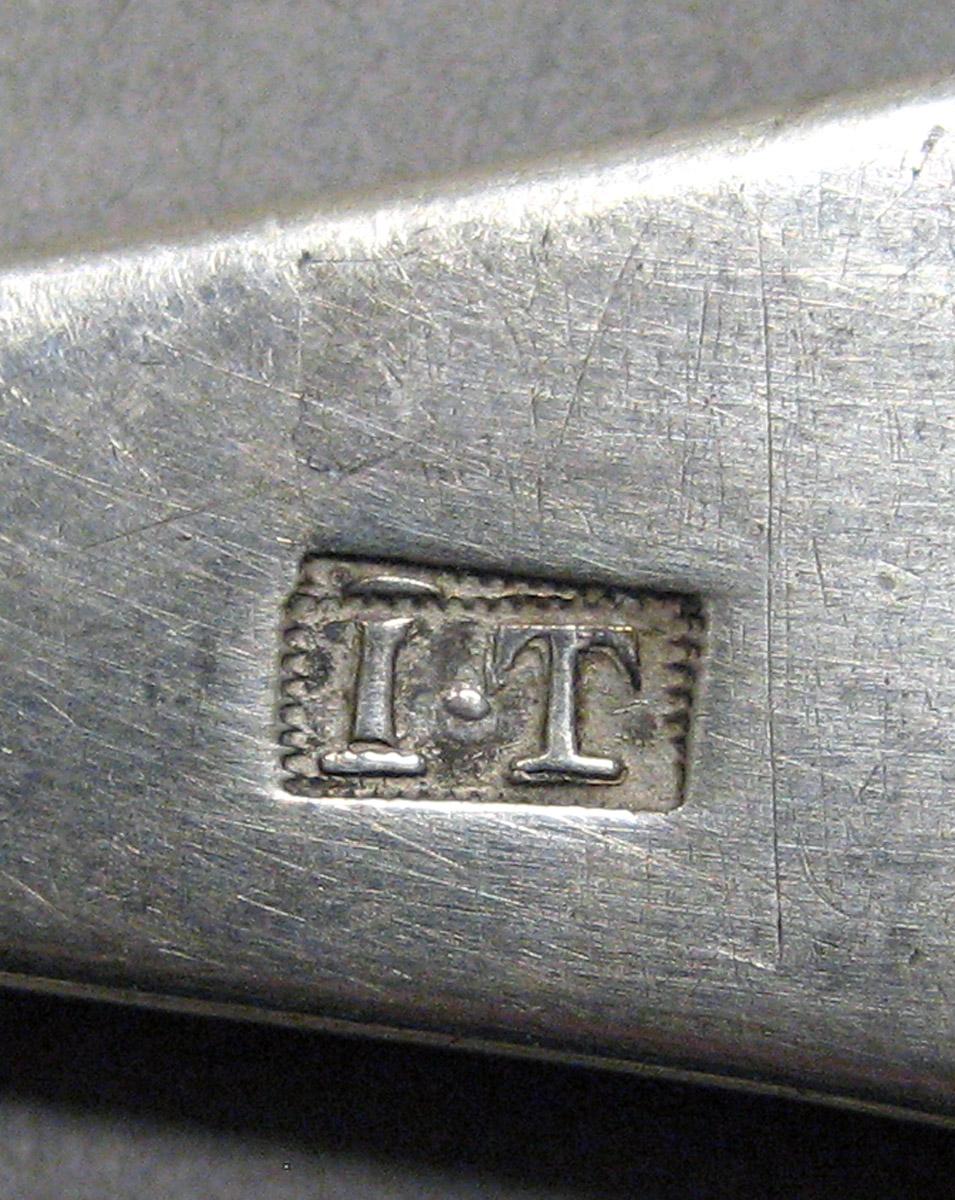 1998.0004.3446 Silver Spoon mark