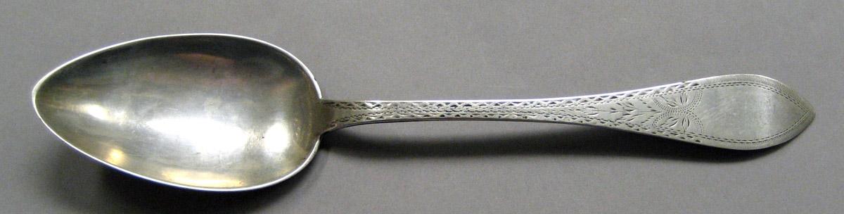 1998.0004.3448.001 Silver Spoon upper surface