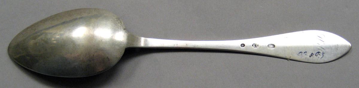 1998.0004.3448.001 Silver Spoon underside