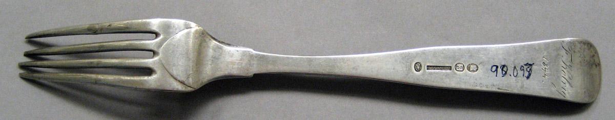 1998.0004.3451 Silver Fork underside
