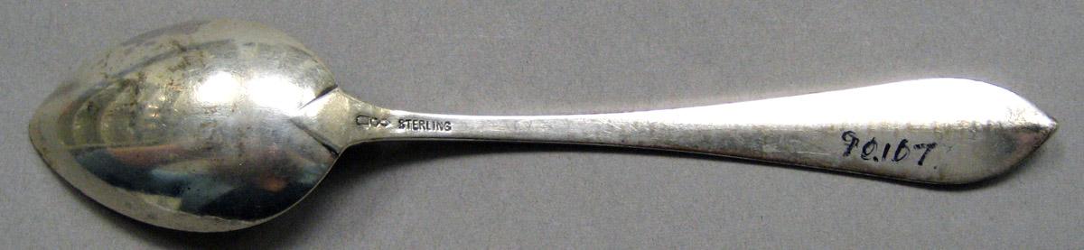 1998.0004.3460.002 Silver Spoon underside
