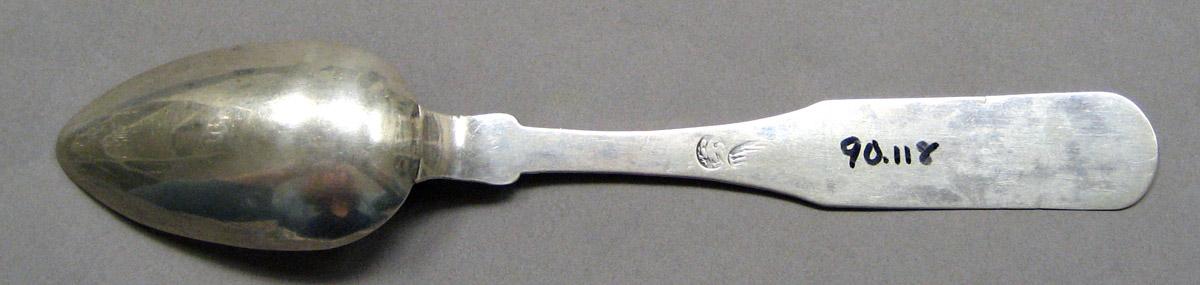 1998.0004.3470.001 Silver Spoon underside