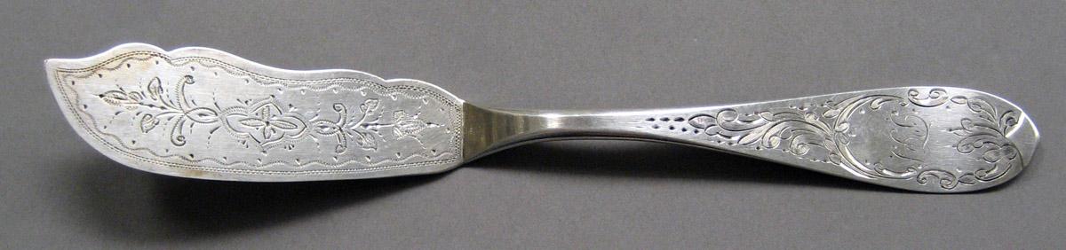 1998.0004.3471 Silver Knife upper surface