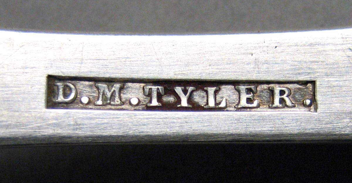 1998.0004.3471 Silver Knife mark 2