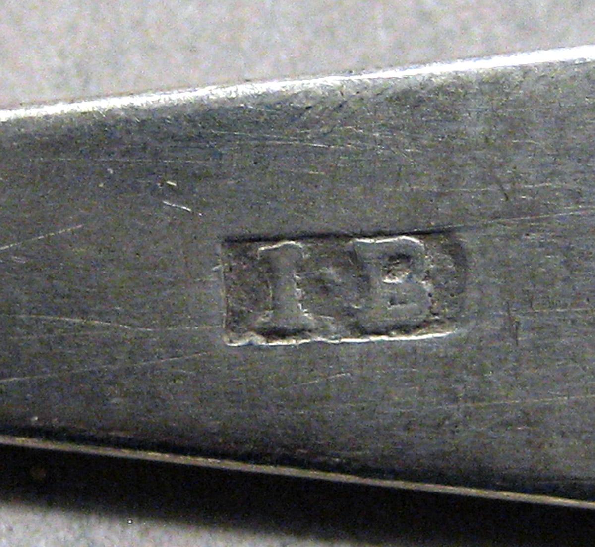 1998.0004.3494 Silver Spoon mark