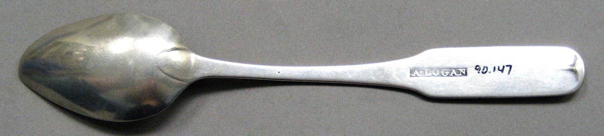 1998.0004.3498 Silver Spoon underside
