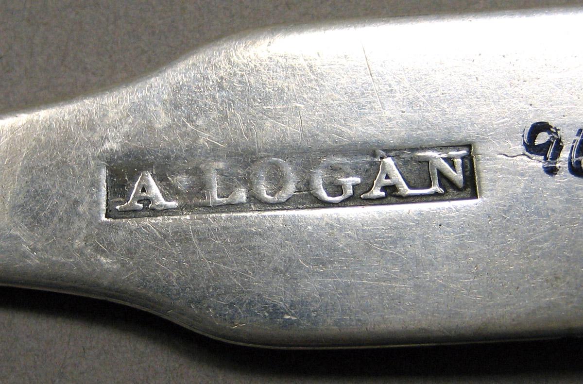 1998.0004.3498 Silver Spoon mark