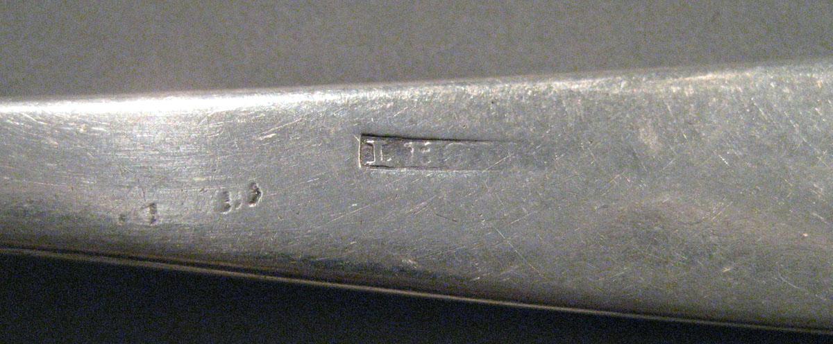 1998.0004.350.001 Silver Spoon mark