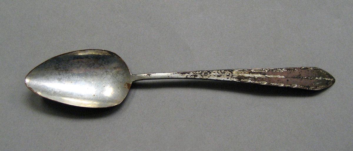 1998.0004.3512.004 Silver spoon upper surface