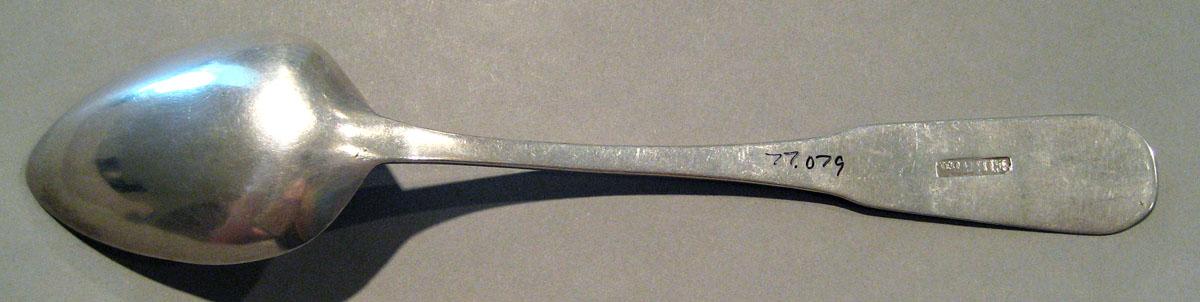 1998.0004.352 Silver Spoon underside