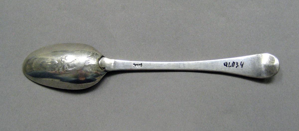 1998.0004.3533.002 Silver spoon underside