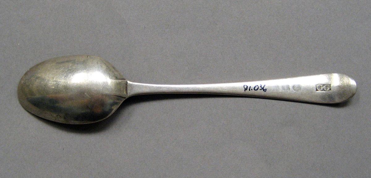 1998.0004.3535 Silver spoon underside