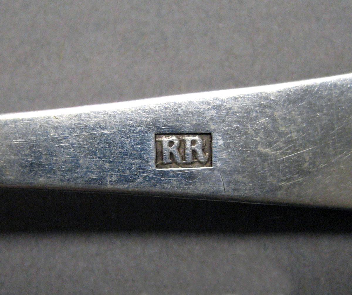 1998.0004.3538.001 Silver spoon mark