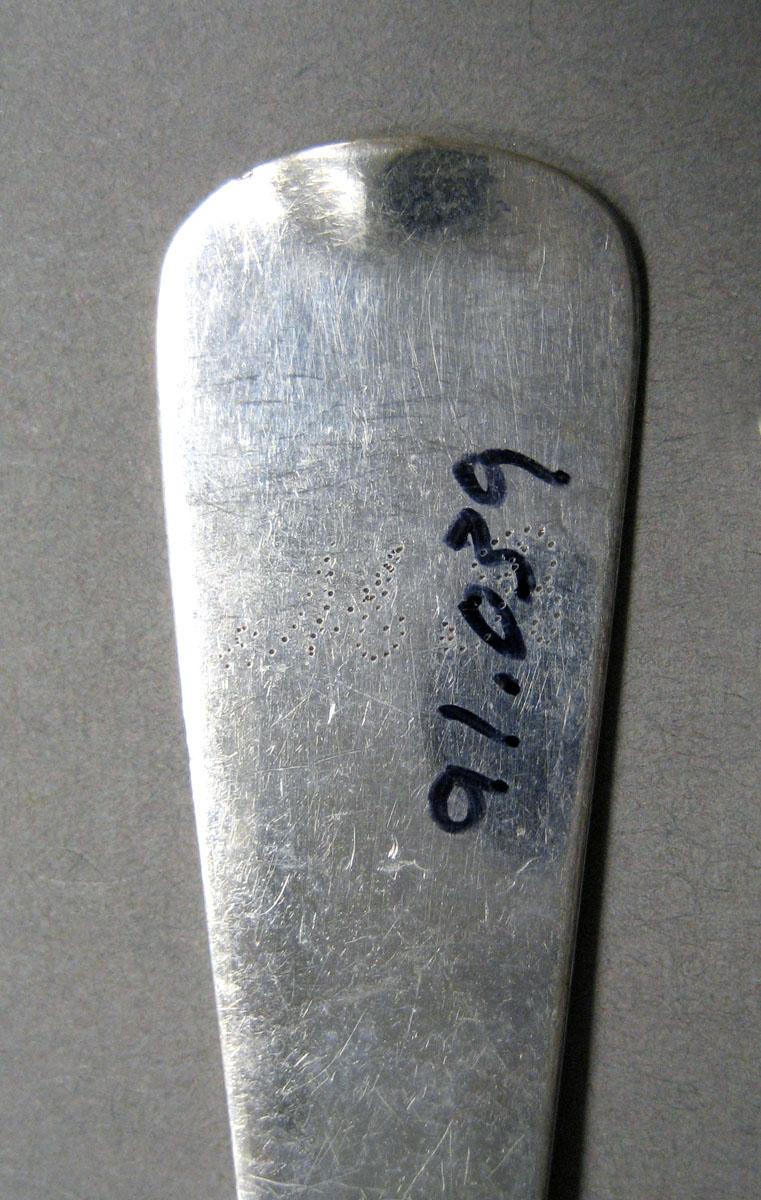 1998.0004.3538.005 Silver spoon engraving
