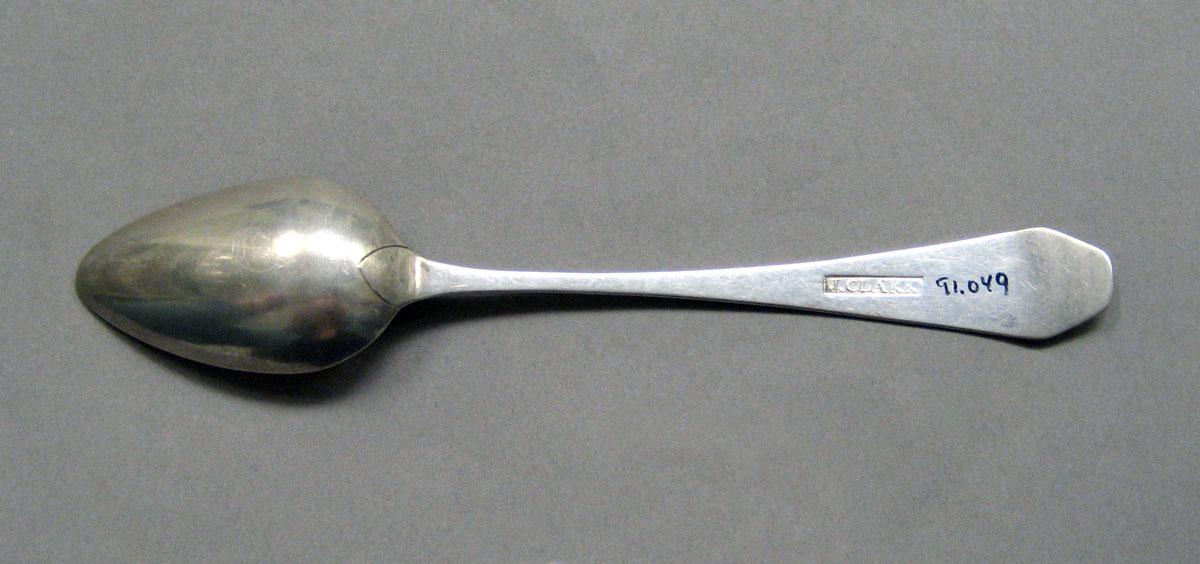 1998.0004.3545 Silver spoon underside