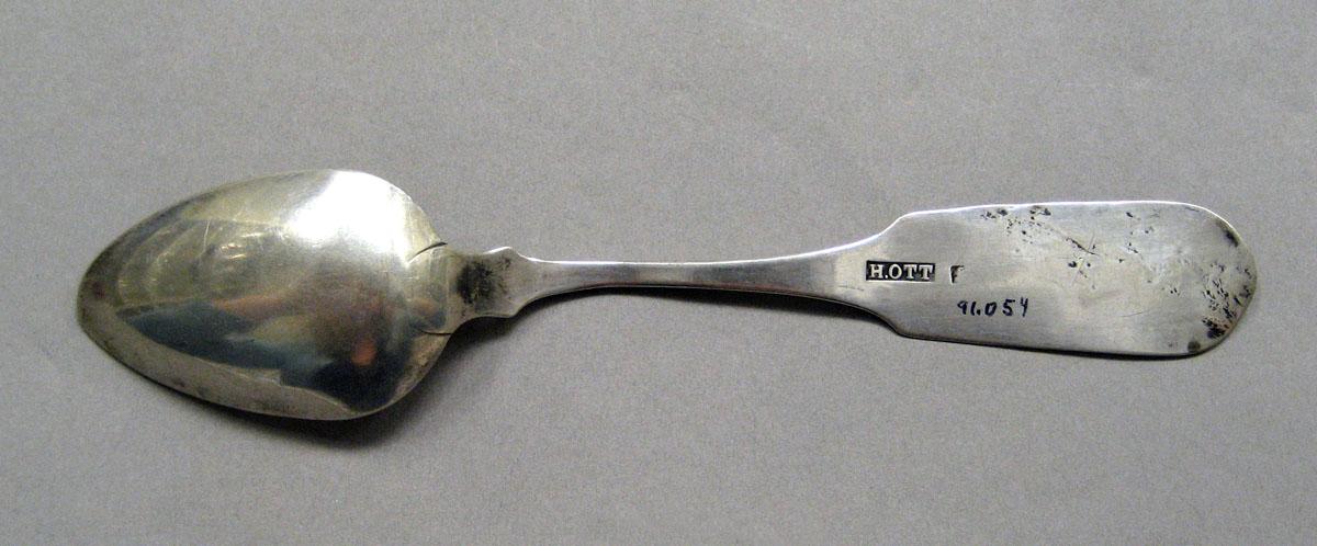 1998.0004.3550 Silver spoon underside