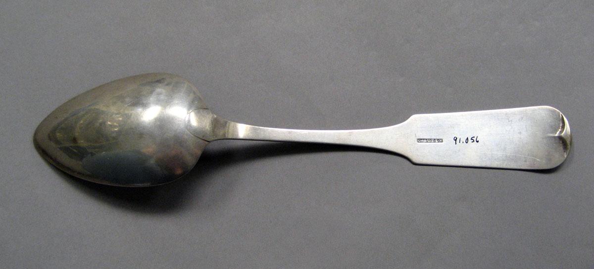 1998.0004.3552 Silver spoon underside
