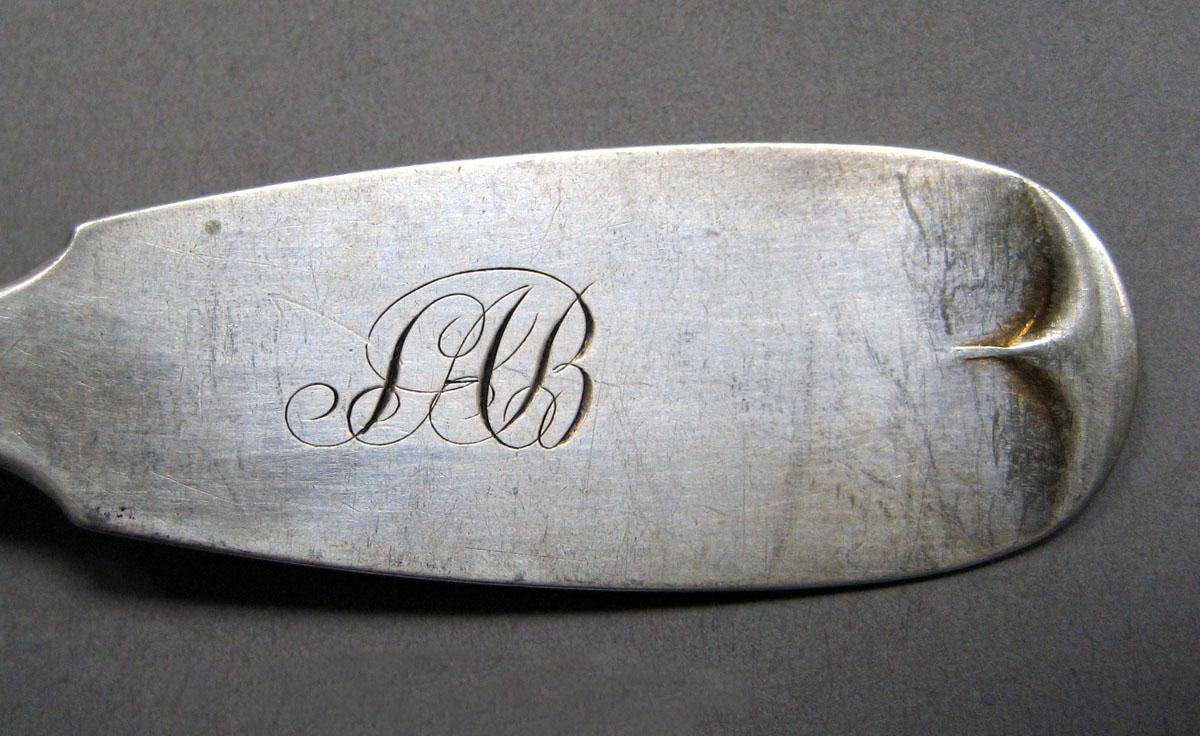 1998.0004.3555.001 Silver spoon engraving