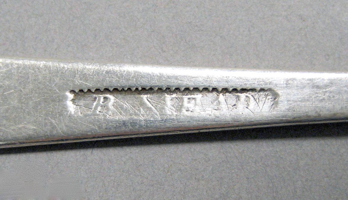 1998.0004.3556.002 Silver spoon mark