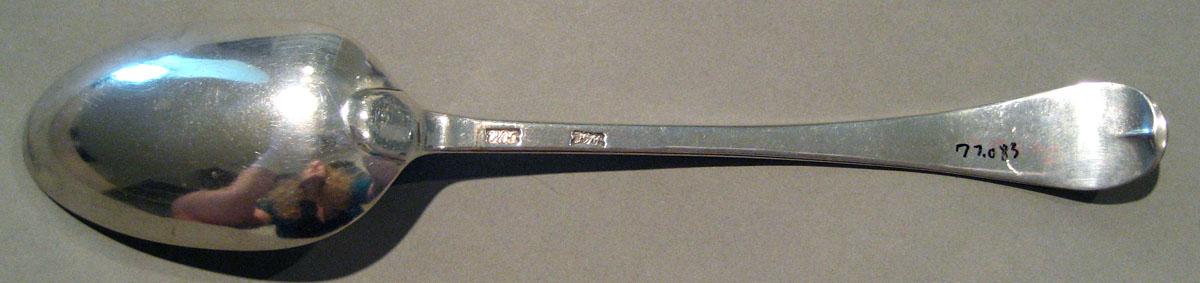1998.0004.356.002 Silver Spoon underside