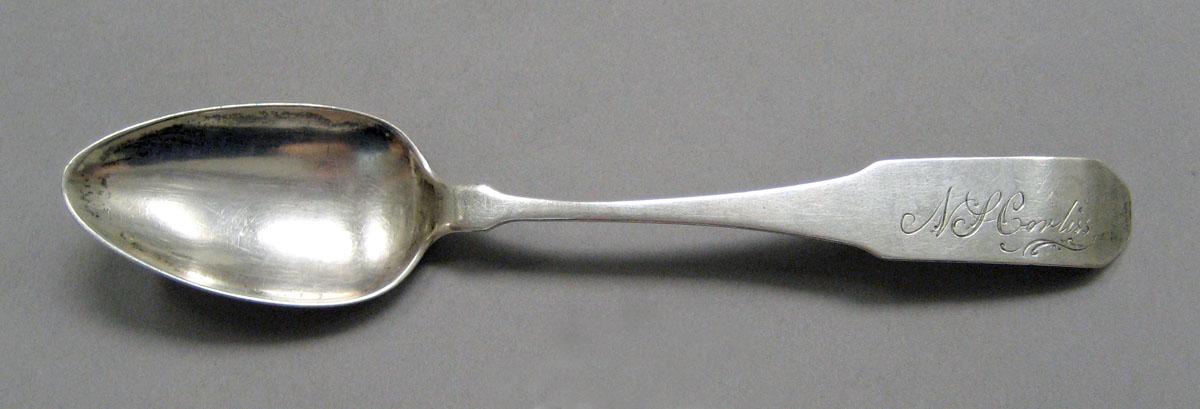 1998.0004.3566.004 Silver spoon upper surface