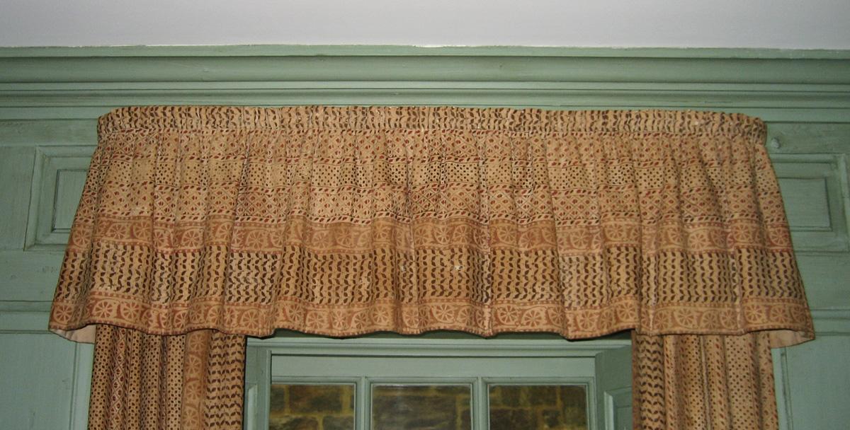 1958.0625.001 C valance