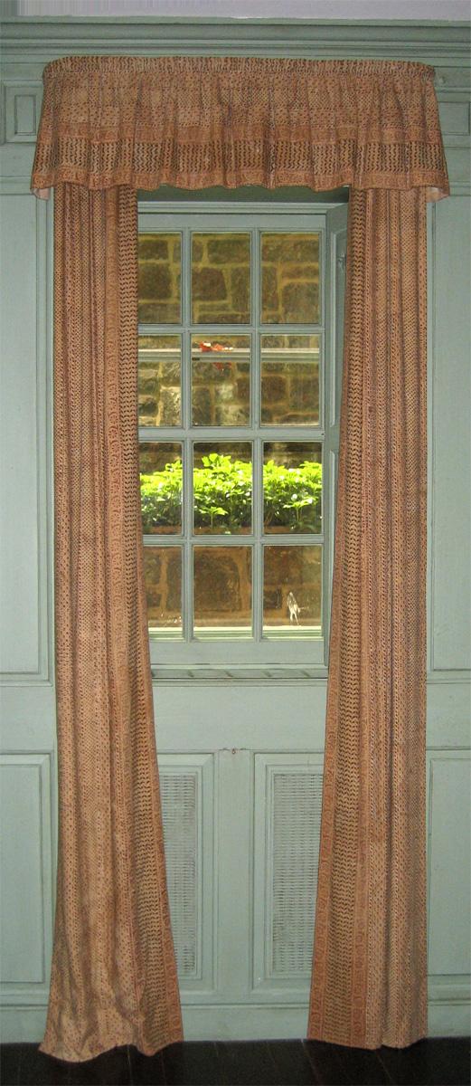 1958.0625.001 window hangings view 1