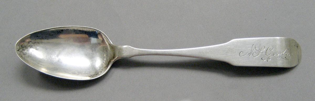 1998.0004.3566.006 Silver spoon upper surface
