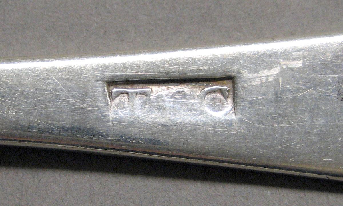 1998.0004.3567 Silver spoon mark