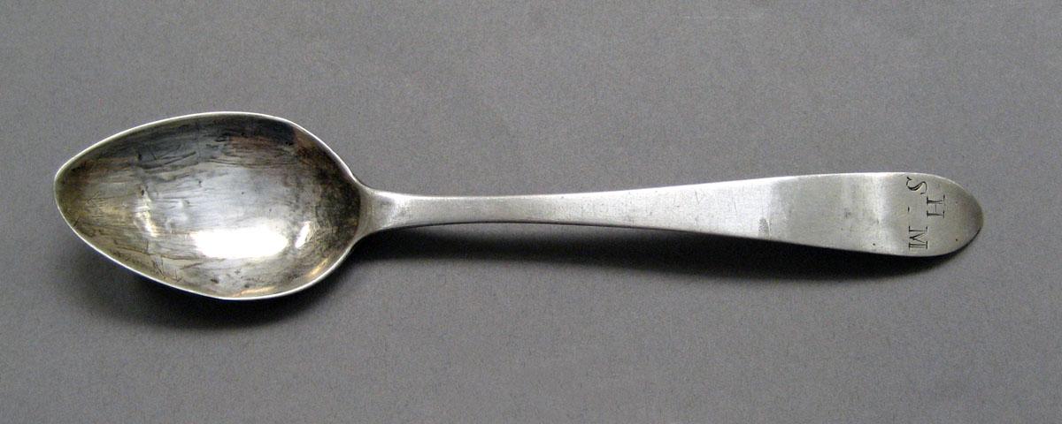 1998.0004.3579.005 Silver spoon upper surface