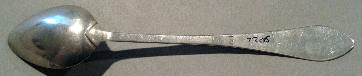 1998.0004.358.002 Silver Spoon underside
