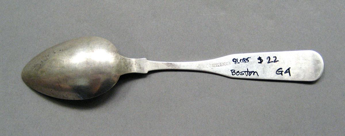 1998.0004.3581 Silver spoon underside