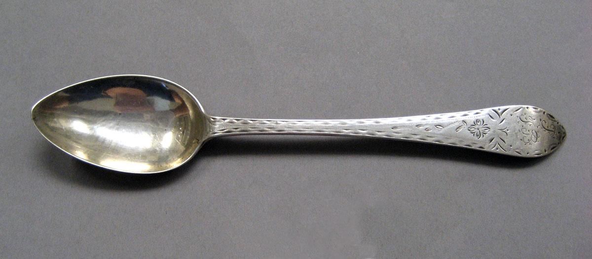 1998.0004.3585.003 Silver Spoon upper surface