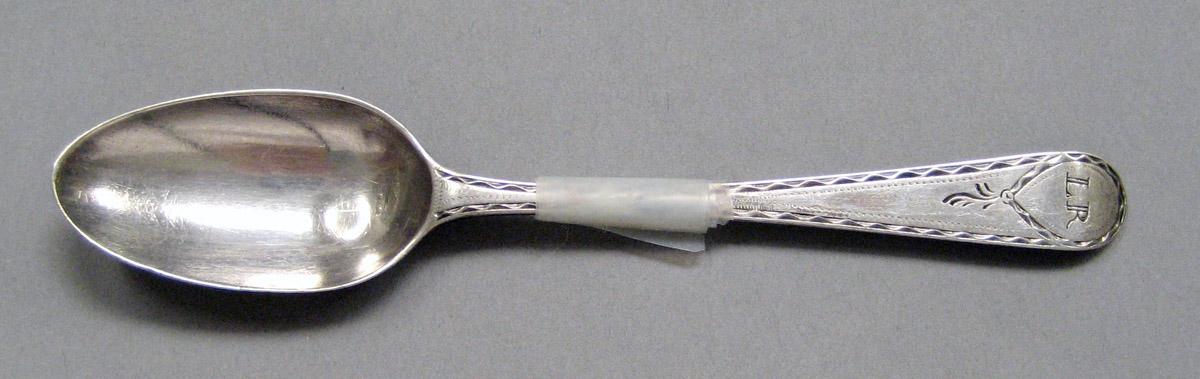 1998.0004.3591 Silver spoon upper surface