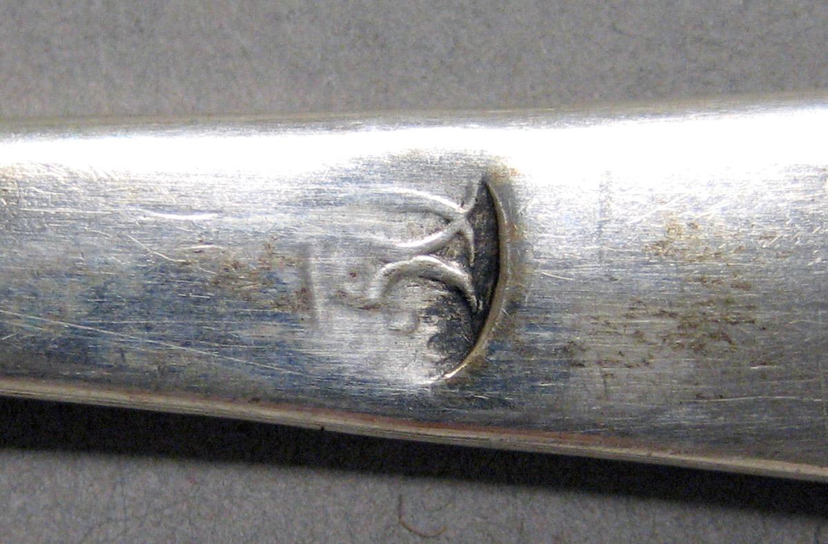 1998.0004.3592 Silver spoon mark