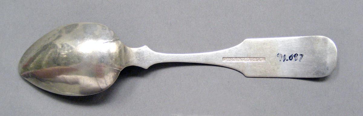 1998.0004.3593 Silver spoon underside