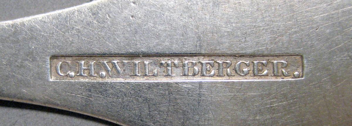 1998.0004.3593 Silver spoon mark