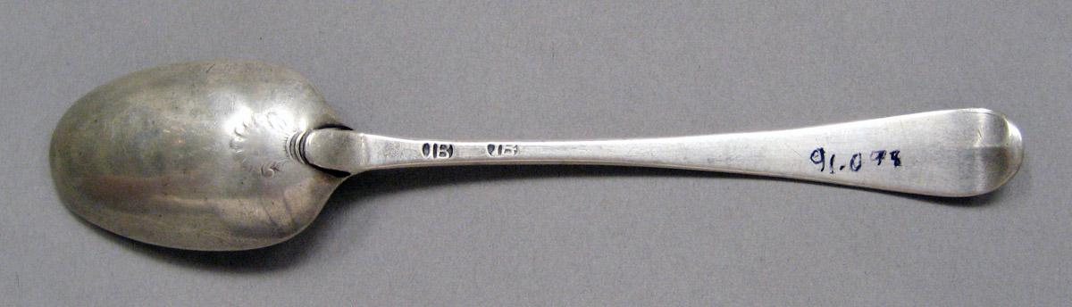 1998.0004.3594 Silver spoon underside
